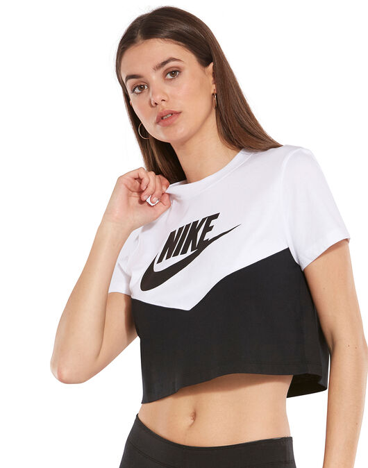 Women S Black White Nike Cropped T Shirt Life Style Sports