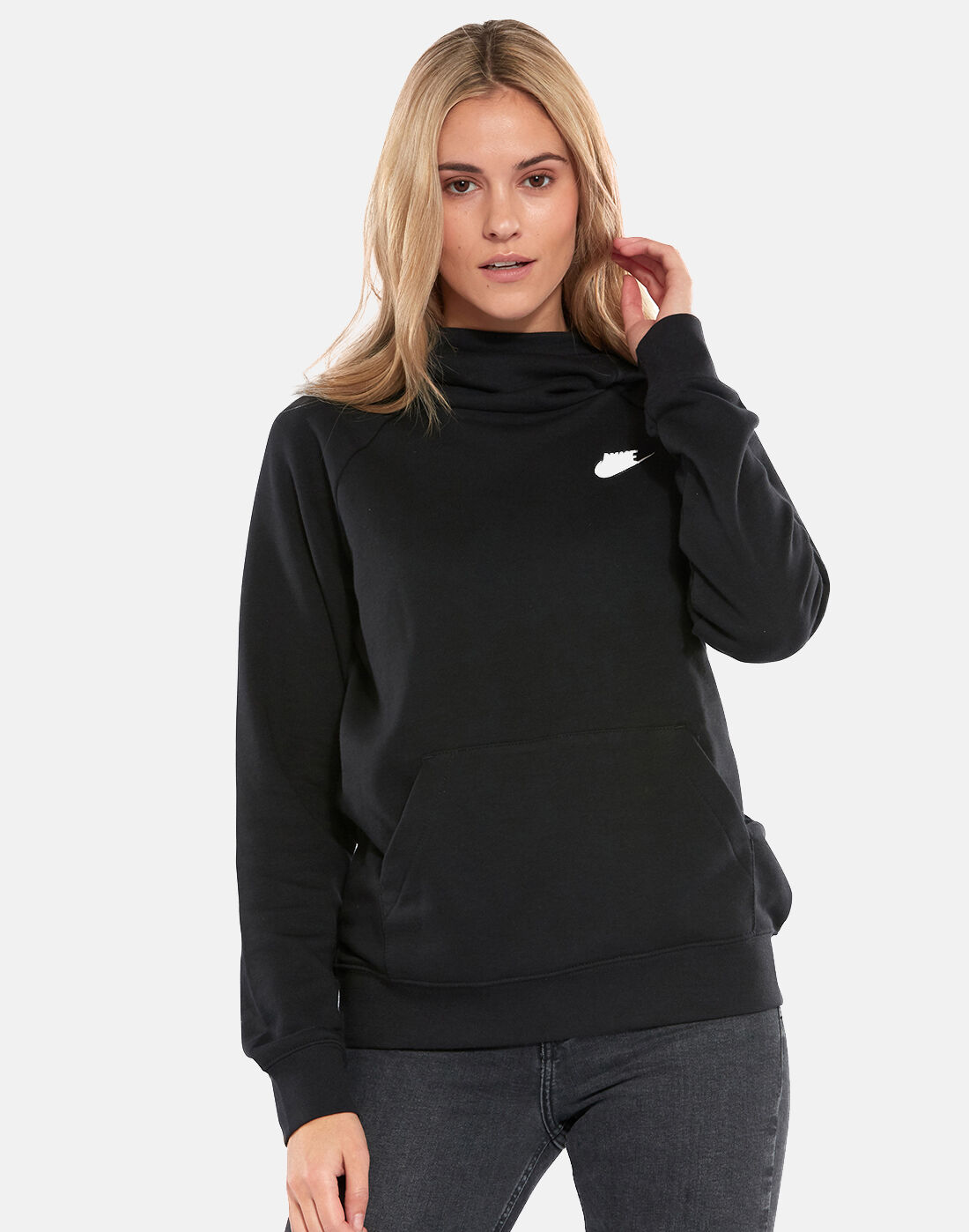 nike women's essential fleece hoodie