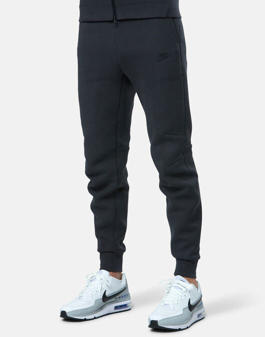 Nike sports on sale tech fleece joggers