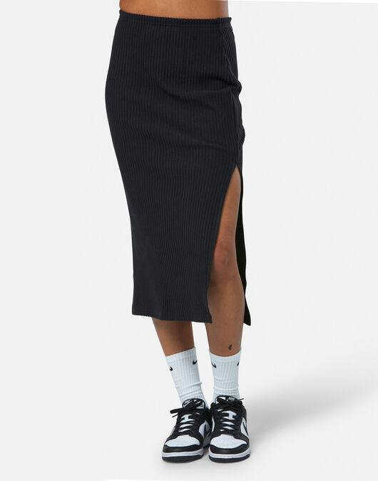 Womens Chill Knit Ribbed Maxi Skirt