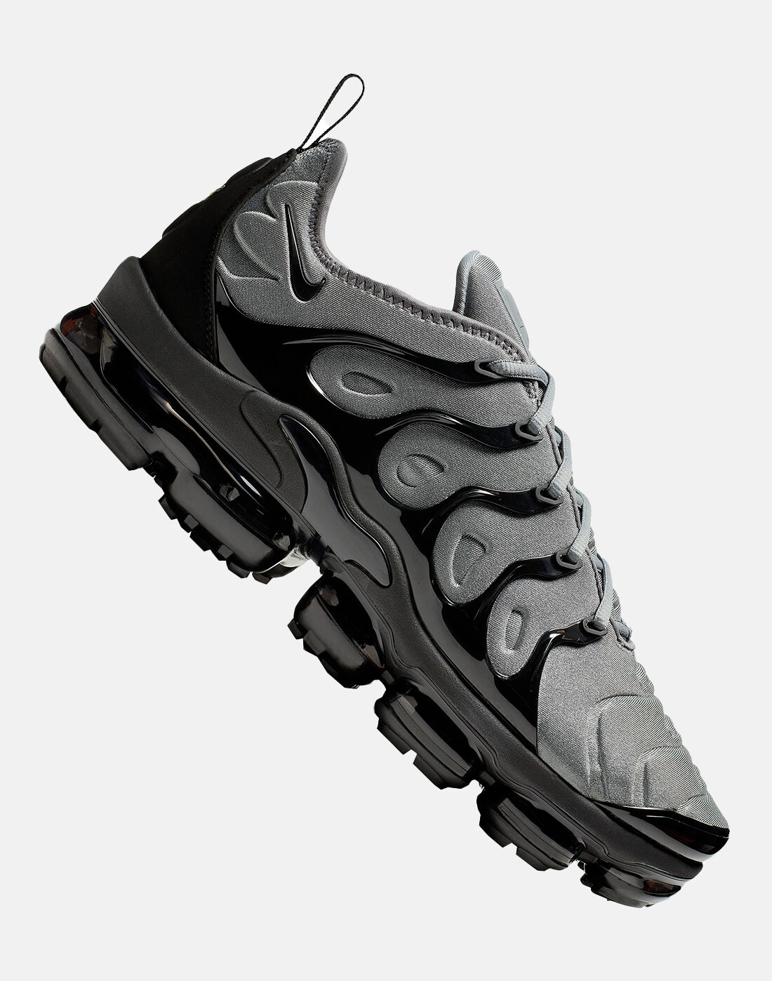 men's nike air vapormax plus running shoes grey