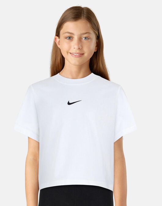 Nike Older Girls Essential Boxy T-shirt - White | Life Style Sports IE