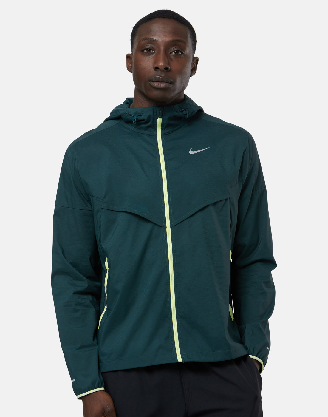 Nike Mens Windrunner Jacket - Green | Life Style Sports IE