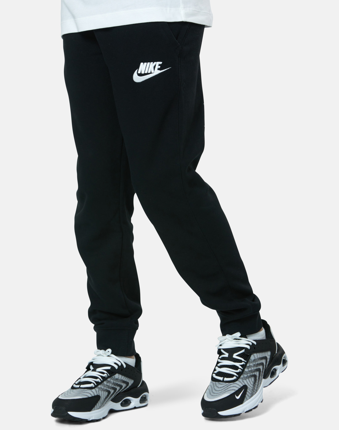Nike Older Boys Club Logo Pants - Black | Life Style Sports IE