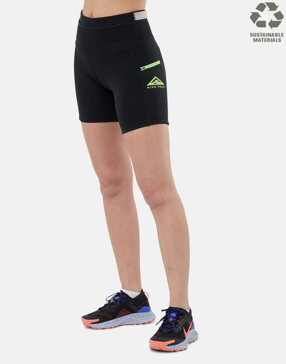 Nike WOMENS TRAIL RUNNING SHORTS Black | Life Style Sports EU