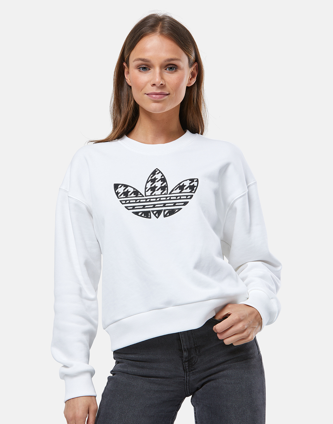 adidas Originals Trefoil Crew Sweatshirt - White | Life Style EU