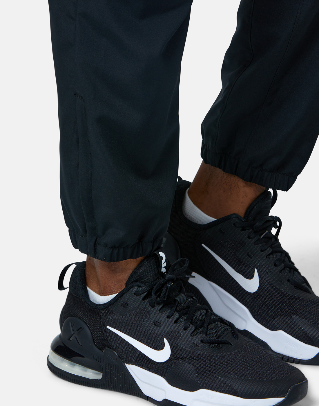 Nike Mens Form Train Woven Taper Pants - Black | Life Style Sports IE