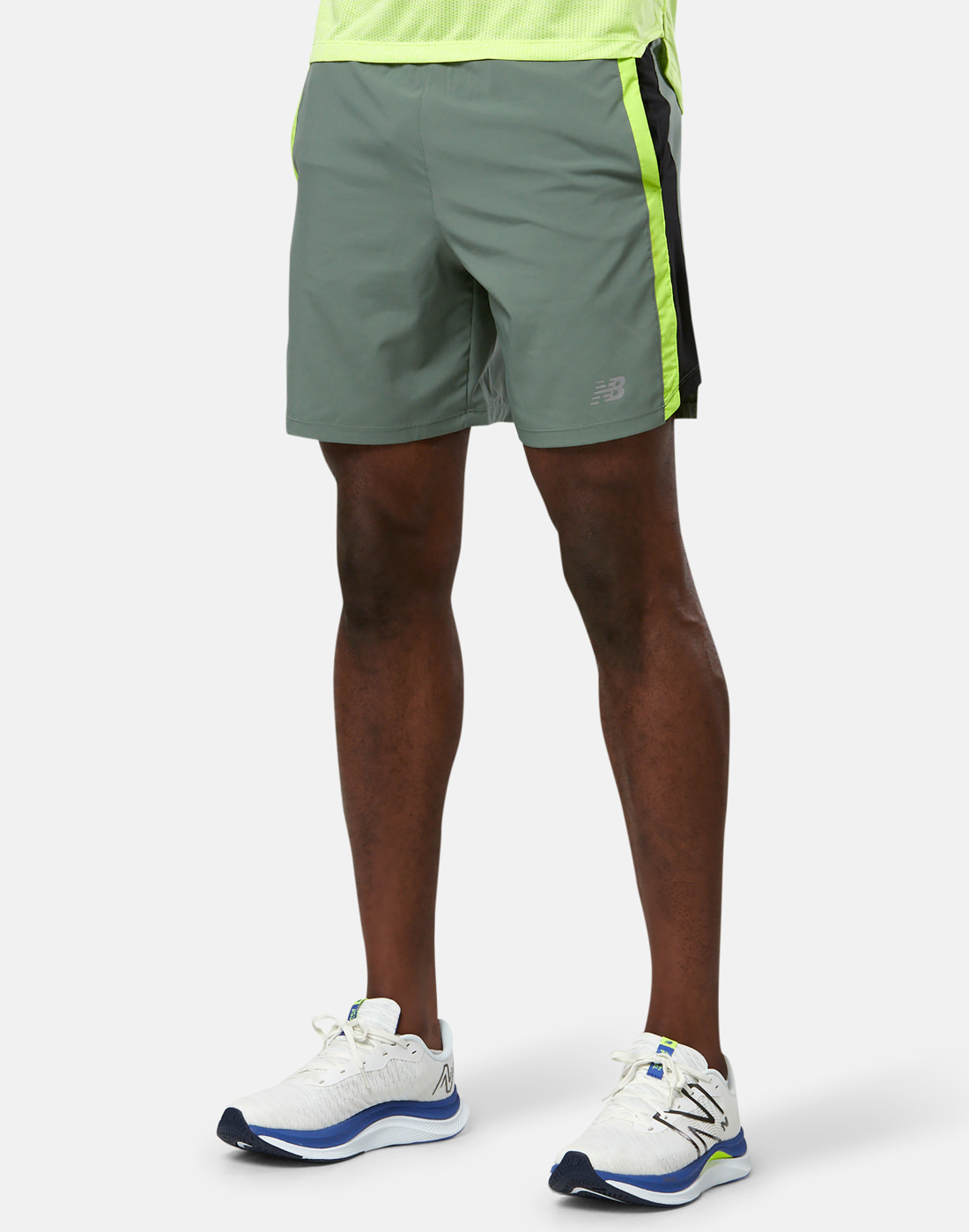 New Balance Mens Accelerate 7 Inch Shorts - Green | Life Style Sports EU