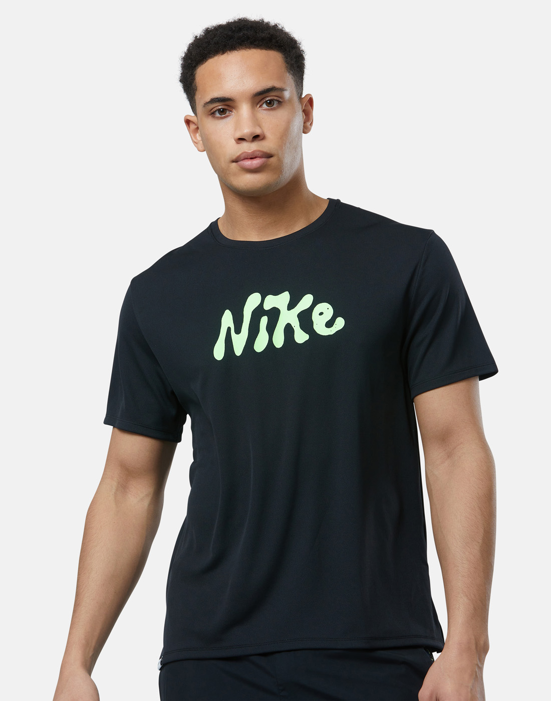 Nike Mens Miler Studio 72 T-Shirt - Black | Life Style Sports IE