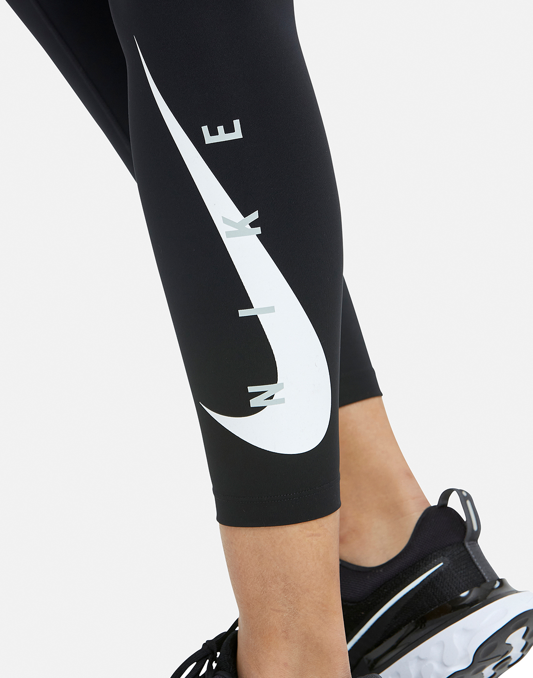 Nike Womens Swoosh Run Leggings - Black | Life Style Sports IE