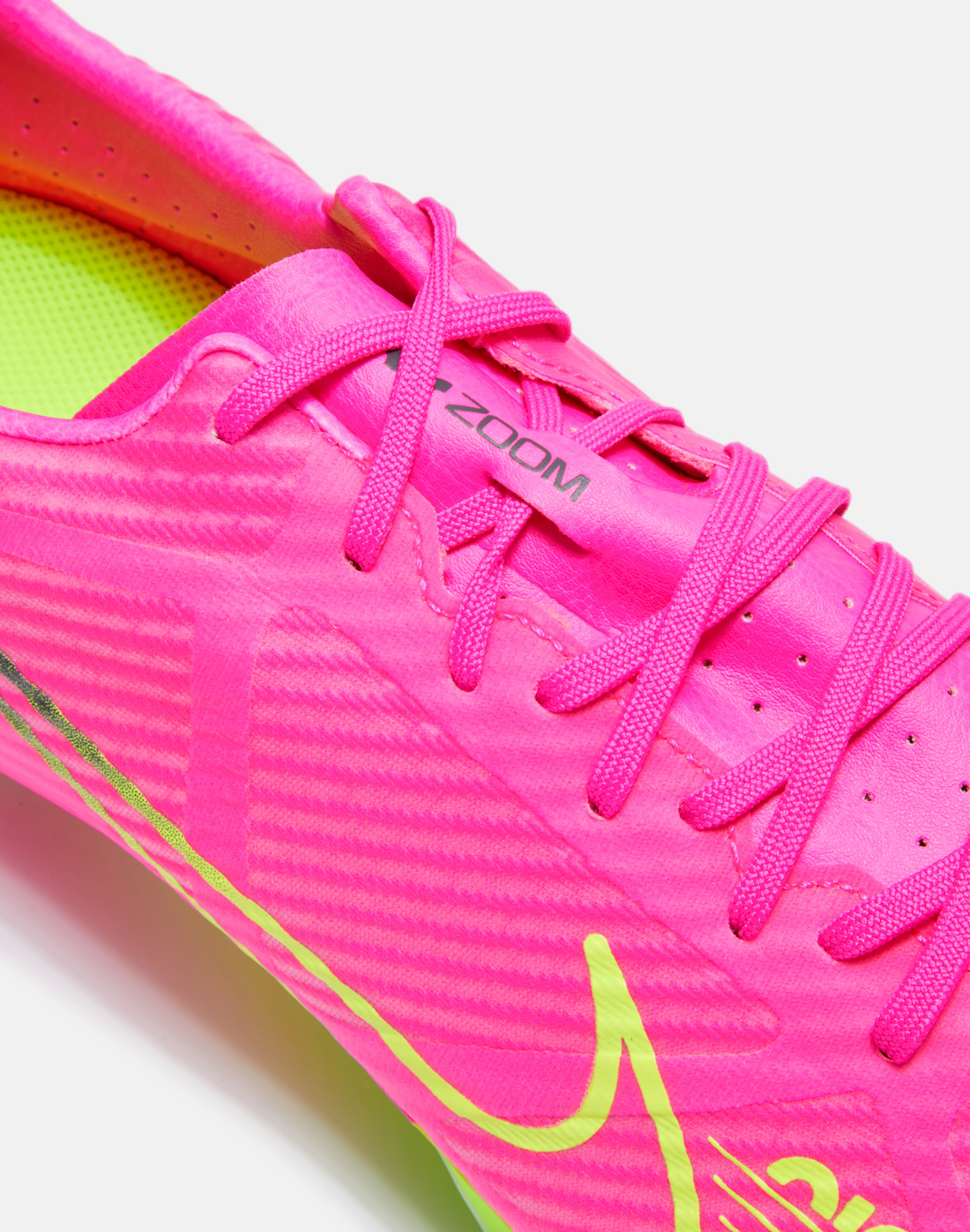 Mercurial clearance pink white