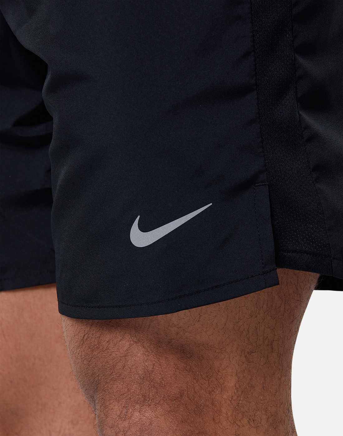 Nike Mens Challenger 7 Inch Shorts - Black | Life Style Sports IE