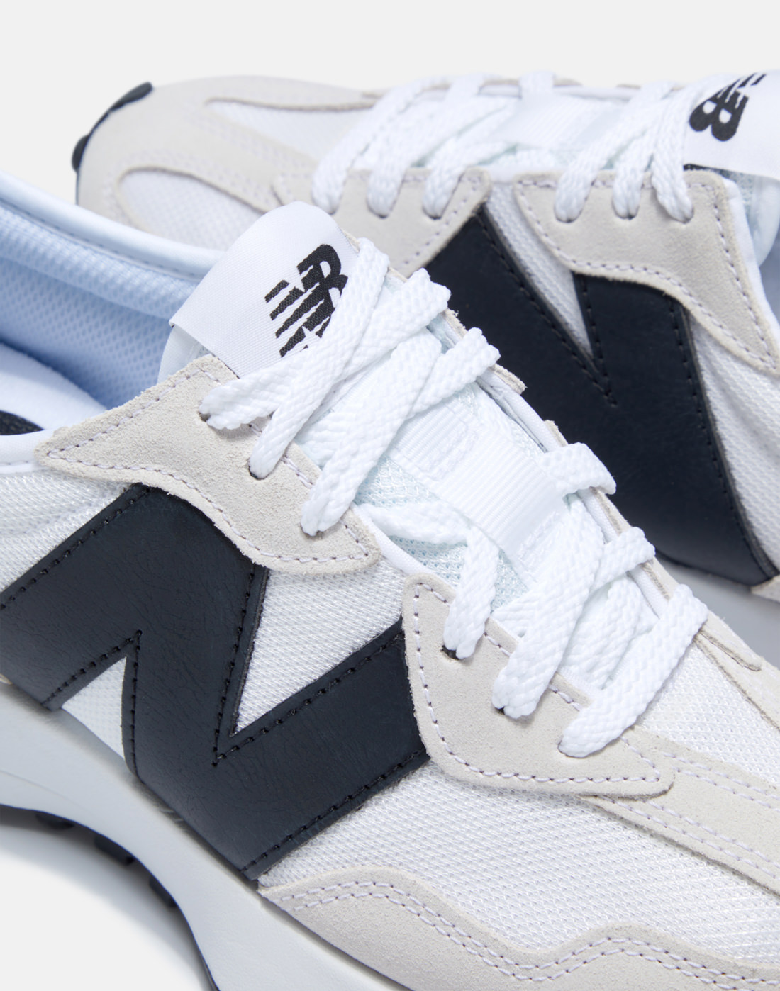 New Balance Womens 327 Trainers - White | Life Style Sports IE