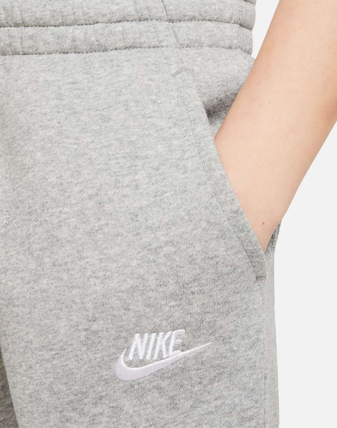 Nike Older Kids Club Fleece Jogger - Grey | Life Style Sports IE