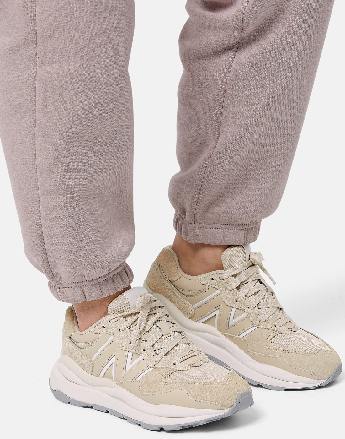 New Balance Womens 5740 Trainers - Cream | Life Style Sports IE