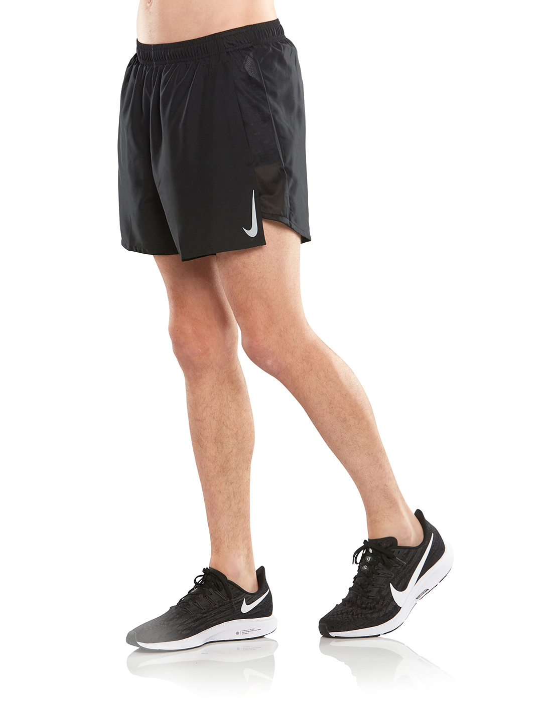 nike running challenger 7 inch shorts in black