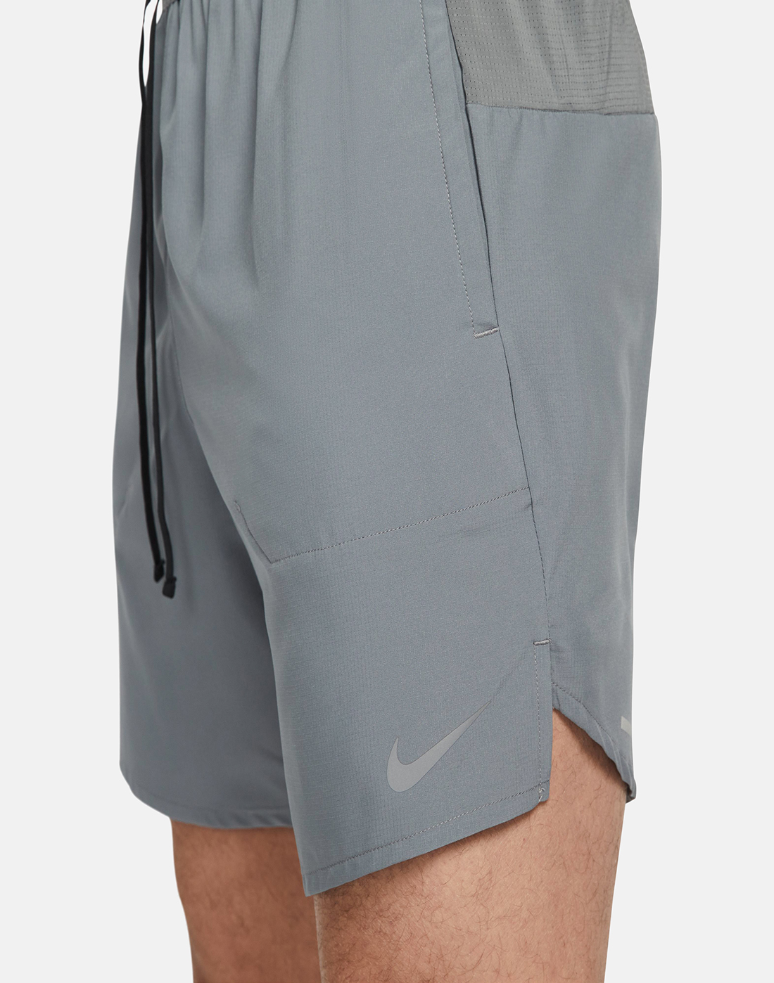 Nike Mens Flex Stride 7inch Short - Grey | Life Style Sports UK