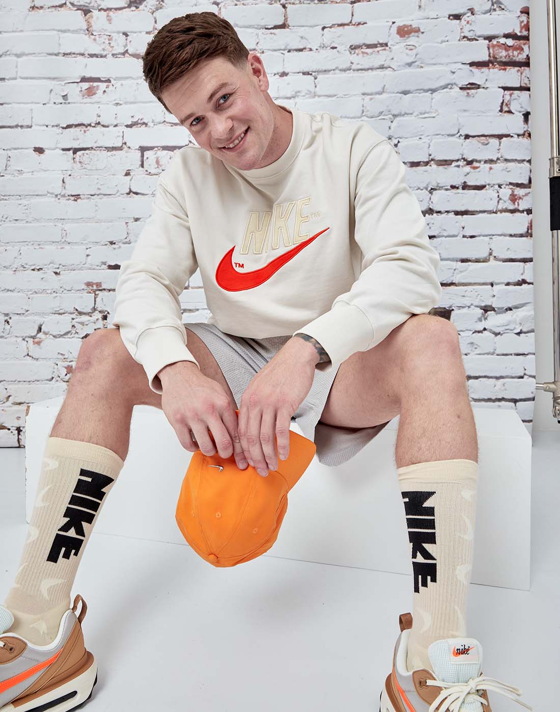 Nike Everyday Essential Crew Socks - Cream | Life Style Sports IE