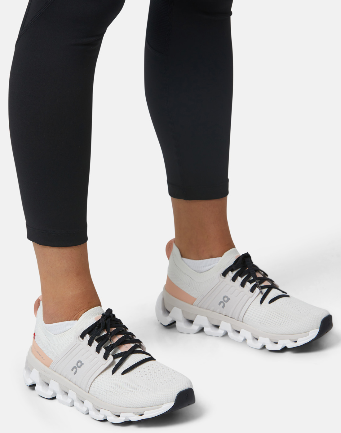On Running Womens Cloudswift - Grey | Life Style Sports IE