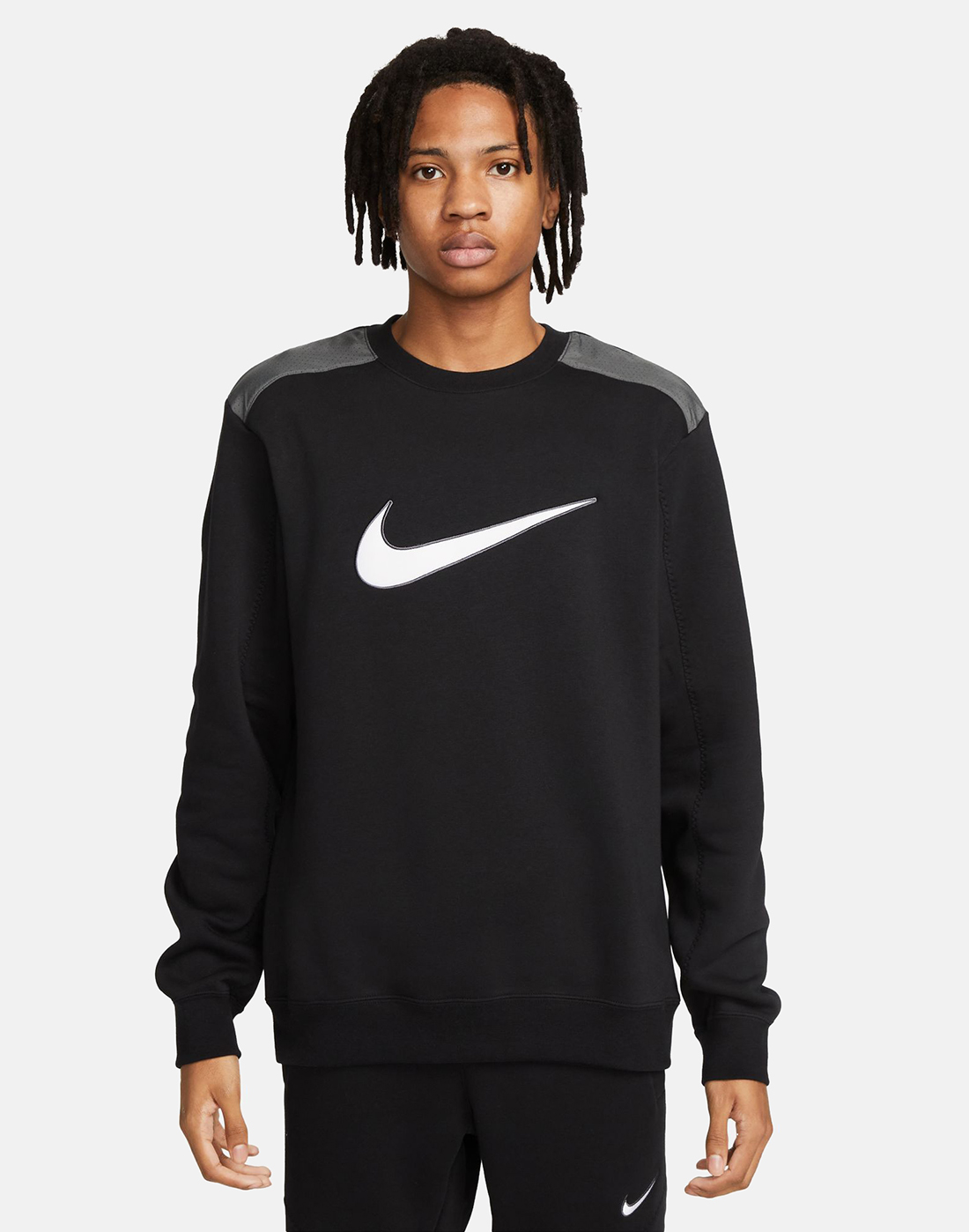 Nike Mens Sports Fleece Crew Neck Sweatshirt - Black | Life Style Sports UK