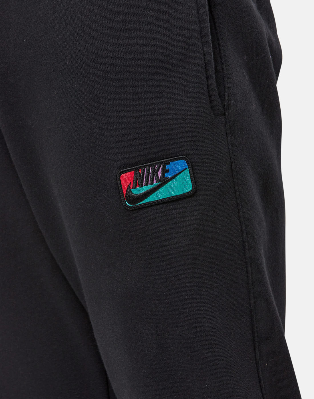 Nike Mens Club+ Patch Fleece Pants - Black | Life Style Sports IE