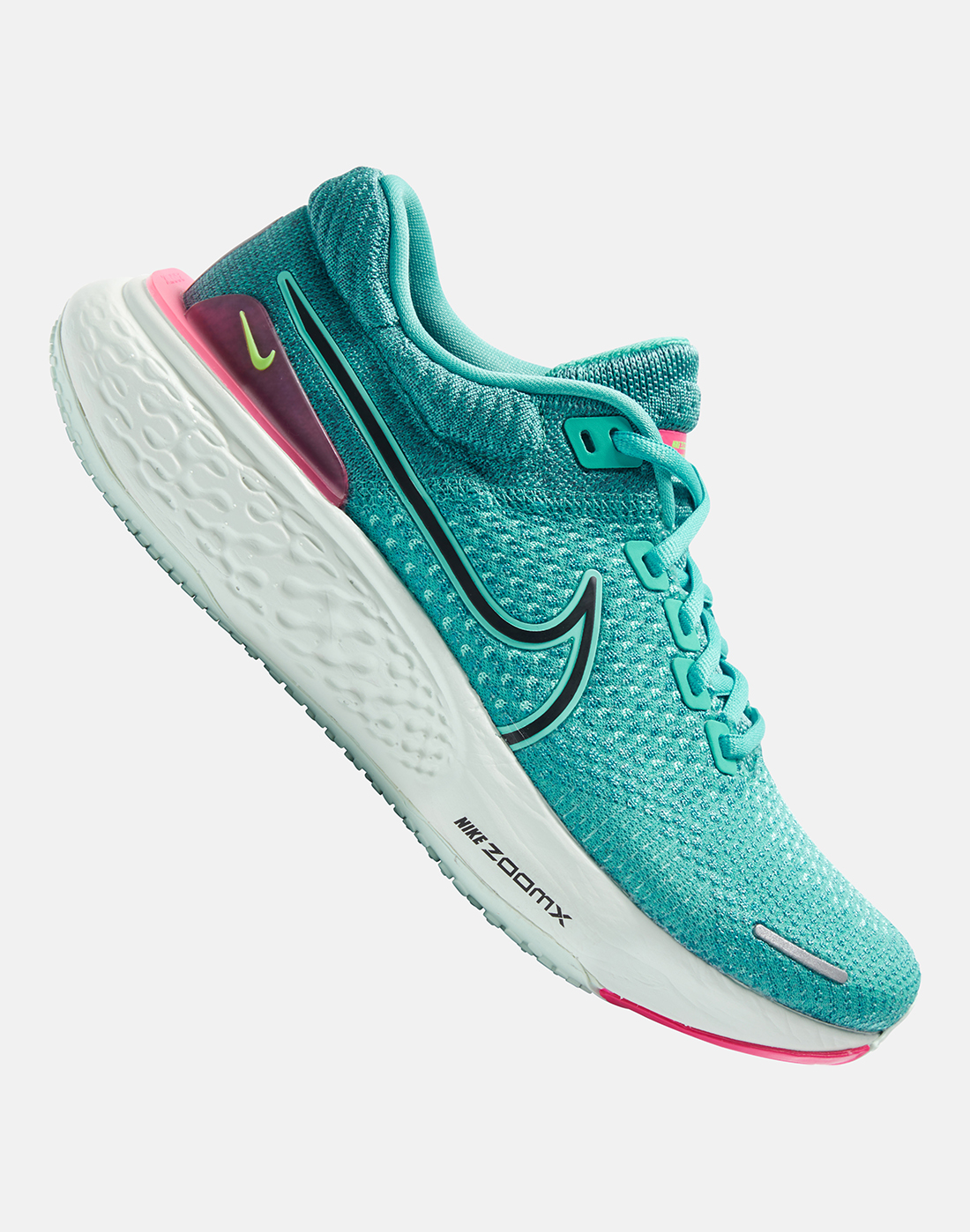 Nike Women's ZoomX Invincible Run Flyknit 2 Running Shoe